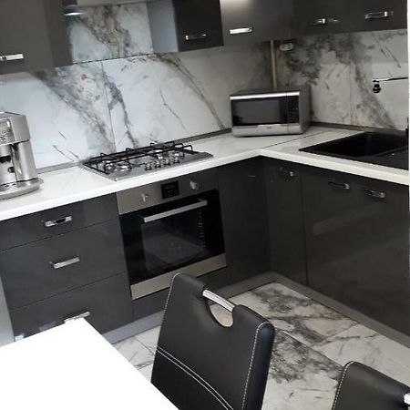 Monar City Center Apartment Free Parking Кошице Экстерьер фото